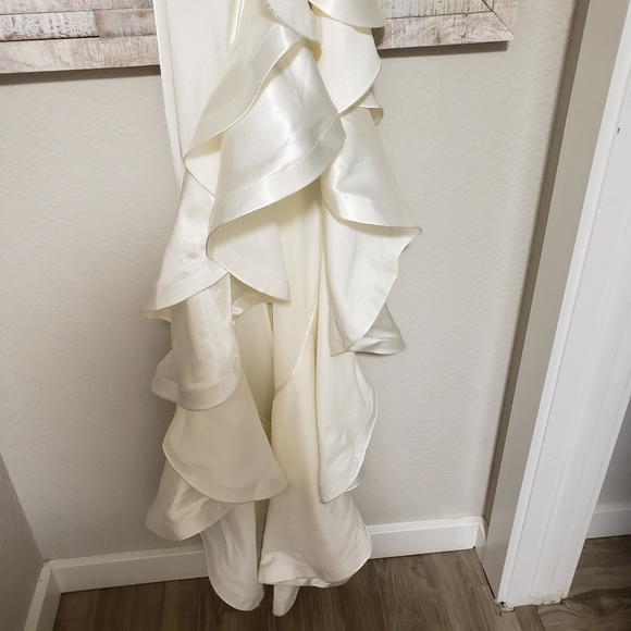 Bronx and Banco Monica Gown in White - Picture 10 of 12